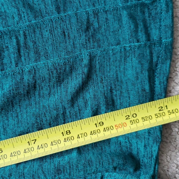 Women's Free People Killer Queen Green V-Neck Blouse Tee Size S - Picture 10 of 11